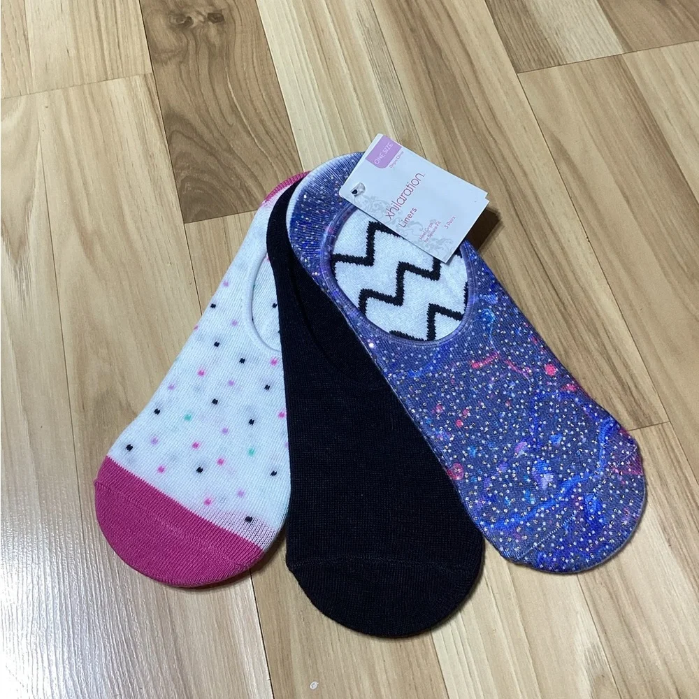 Xhilaration 3 Pairs Liner Socks - One Size